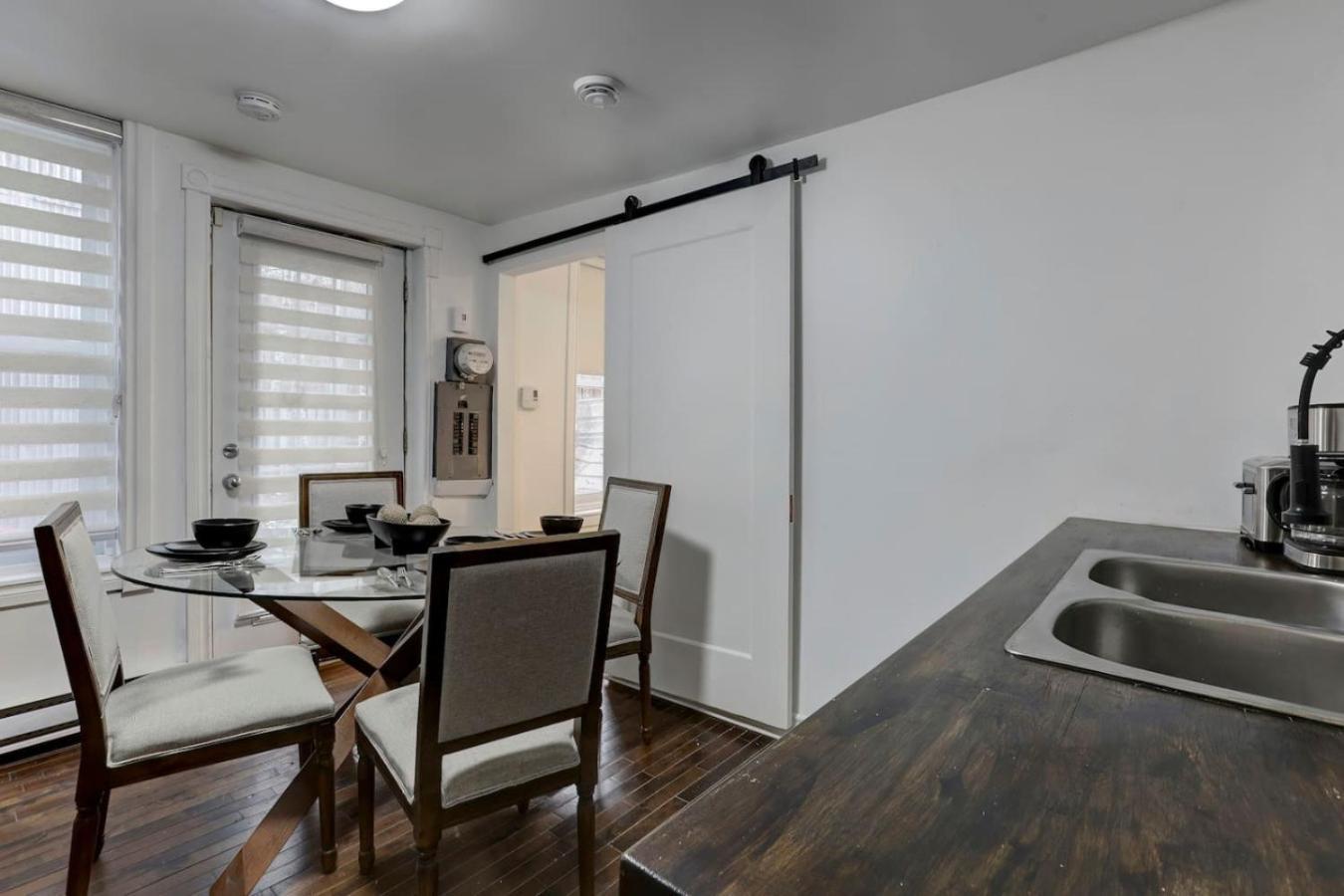 Apartment Artful 3br In Village Zp0