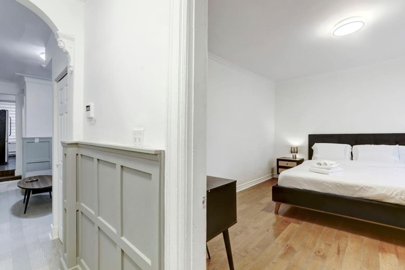 Artful 3br In Village Zp0 Apartment